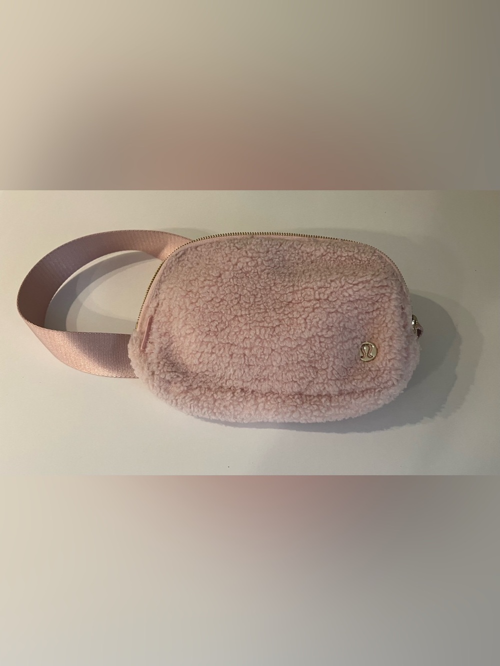 Lululemon Everywhere Belt Bag 1L